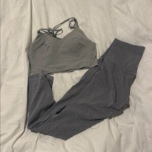 Lululemon set align leggings and like a cloud long line bra